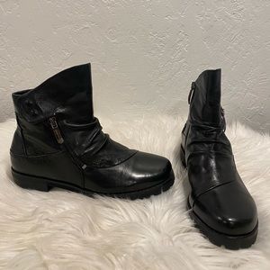 REGARDE LE CIEL Womens Leather Ankle Boots Black Zip Up Lined Size 7 - 7.5